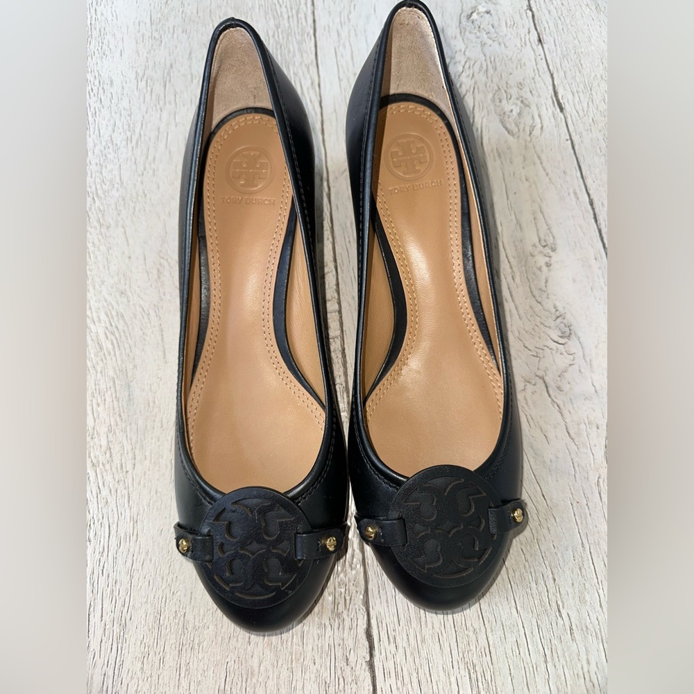 Tory Burch Black Leather Flats with Medallion